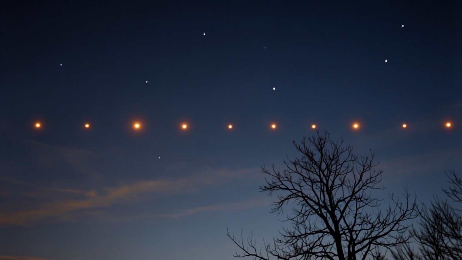 UFOらしき飛行物体です
